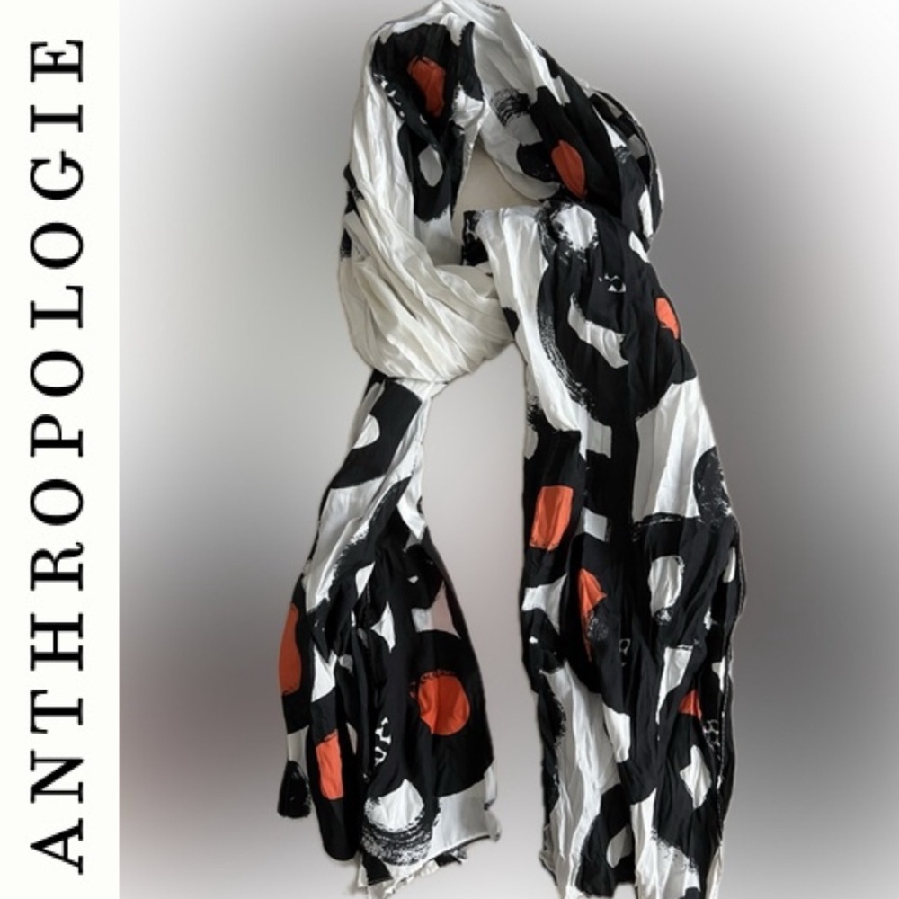 🔘🟠⚫️Anthropologie Brazen Orange White Black Geometric Pattern Scarf 26" x 72"